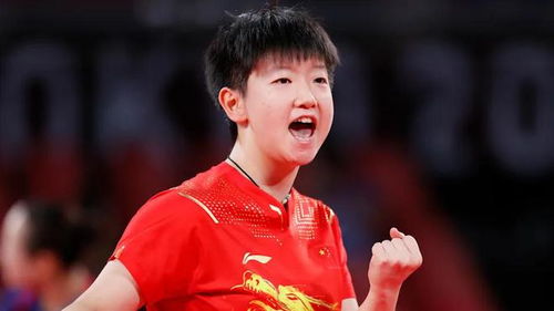 孙颖莎被罚黄牌关于孙颖莎被罚黄牌的信息，存在不同的报道和观点。在某些比赛中，孙颖莎确实可能因某些违规行为或失误被罚黄牌。黄牌通常是对运动员不当行为或违反比赛规则的警告。具体的罚黄牌原因和情境需要根据比赛录像、比赛结果公告以及官方报道来确定。